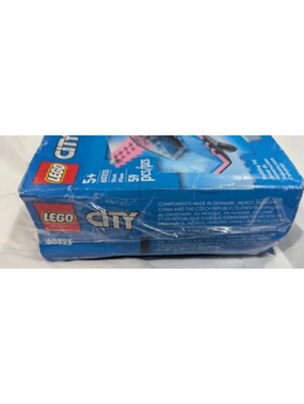 LEGO CITY: Stunt Plane (60323) Complete Box Damaged